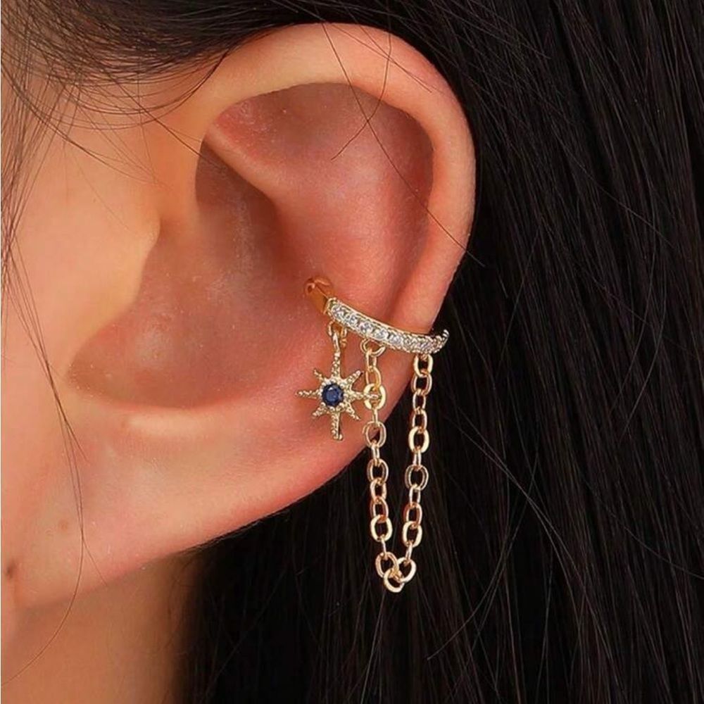 Elegant Gold Star Chain cuff R60
